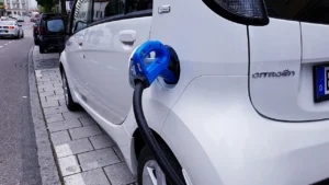Optimiser la recharge de votre voiture : câbles, installation et conseils pratiques